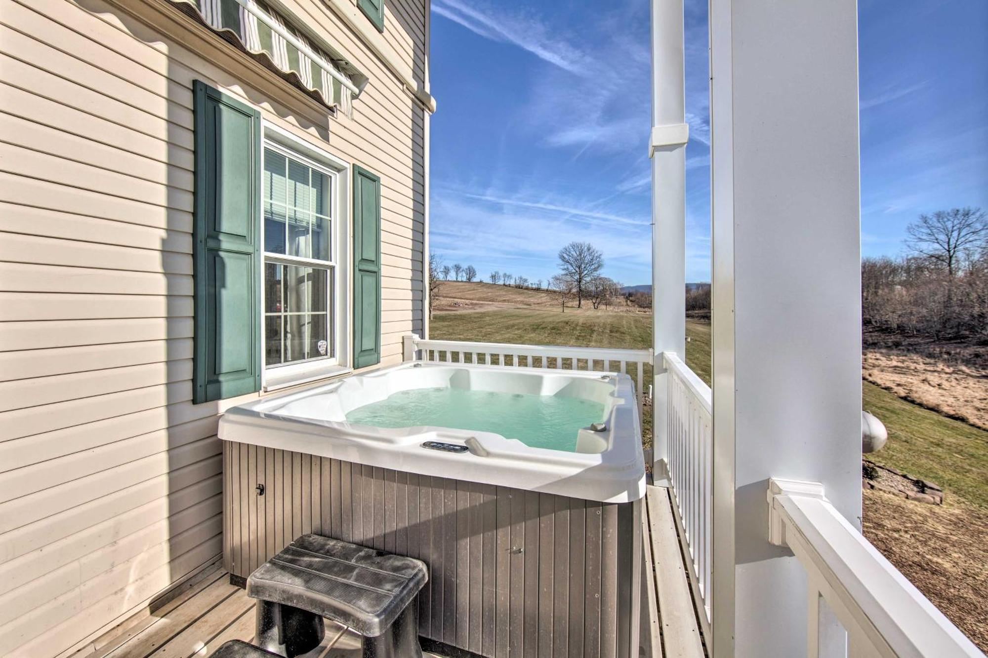 Villa Remote Escape Halifax Farmhouse With Pool And Hot Tub New Buffalo Exterior foto